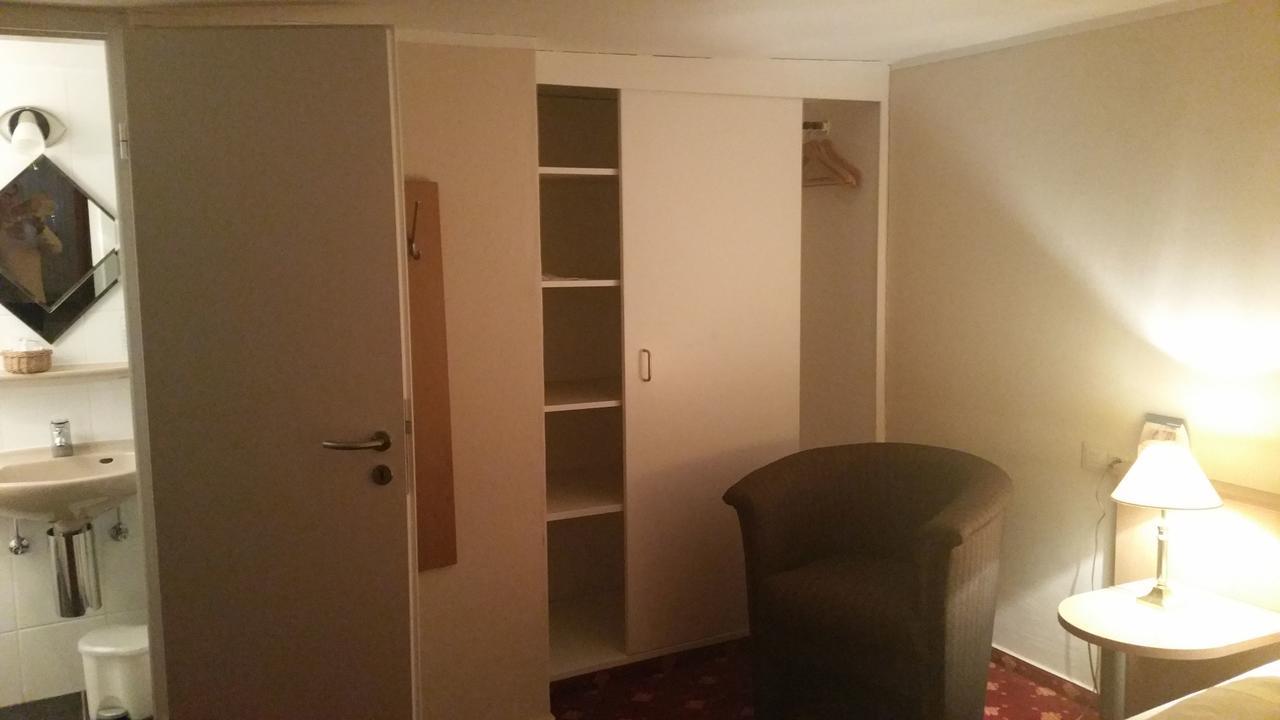 Land-Gut Hotel Zur Bruecke Garni Drolshagen エクステリア 写真