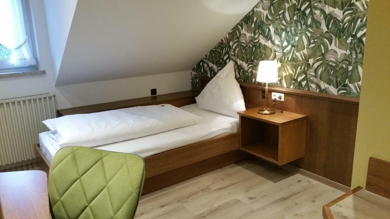 Land-Gut Hotel Zur Bruecke Garni Drolshagen エクステリア 写真
